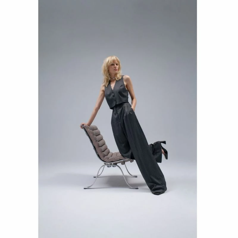 Deals ๐ฅ Sienna Downtown Grey Vest By Aggi ๐งจ 6 Deals ๐ฅ Sienna Downtown Grey Vest By Aggi ๐งจ - Image 4